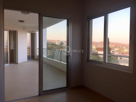 NEWSH  WHOLE FLOOR 4 BEDROOM APARTMENT IN PANOREA - 9