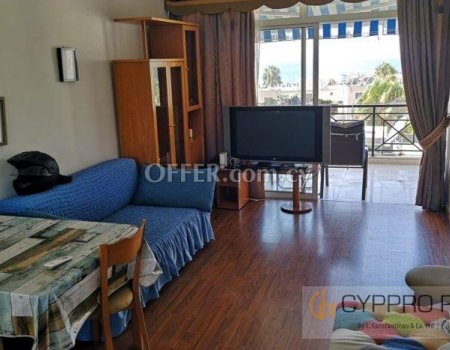 2 Bedroom Apartment close to St. Raphael Hotel - 3