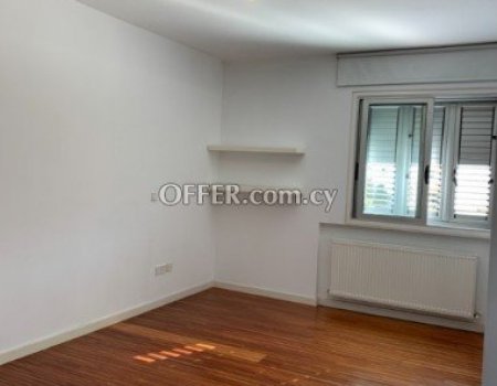 For Sale, Three-Bedroom Luxury Penthouse in Agioi Omologites - 6