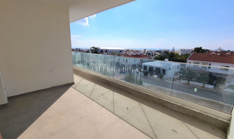 New 3 floor House in the Center of Paphos - 1