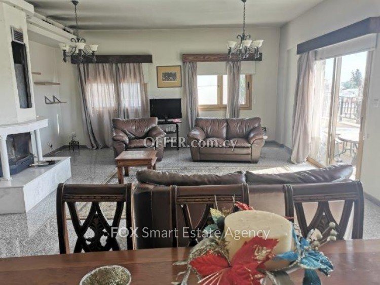 3 Bed 
				Town House
			 For Rent in Kato Polemidia, Limassol - 8