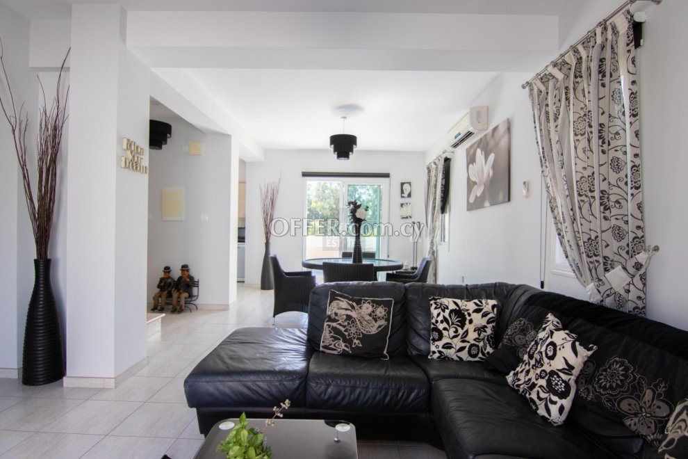 Beautiful Detached Villa with Title Deeds in Pernera - 15