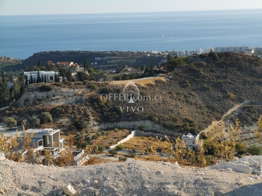 RESIDENTIAL PLOT OF 797m2 WITH MAGNIFICENT SEA VIEWS - 5