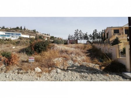 Residential land of 1436 sq.m in Agios Tychonas - 1
