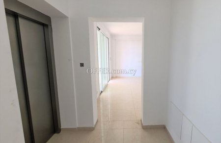 New 3 floor House in the Center of Paphos - 8