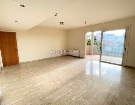 Luxurious 3 bedroom 156m² apartment with a wonderful view of Nicosia, available for sale in a prime location of ​​Lykabittos, close to the Landmark Hotel. The apartment is situated - 5
