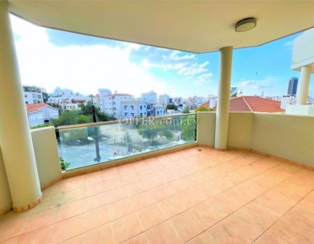 Luxurious 3 bedroom 156m² apartment with a wonderful view of Nicosia, available for sale in a prime location of ​​Lykabittos, close to the Landmark Hotel. The apartment is situated - 3