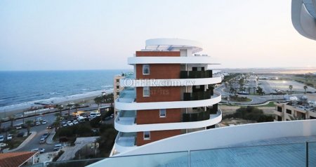 Spectacular Penthouse Apartment with Unobstructed Sea Views - 7
