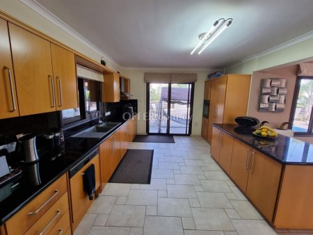 5-Bedroom Detached House in Paralimni, Famagusta - 14