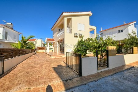 4 Bed Detached Villa for Sale in Pernera, Ammochostos - 10