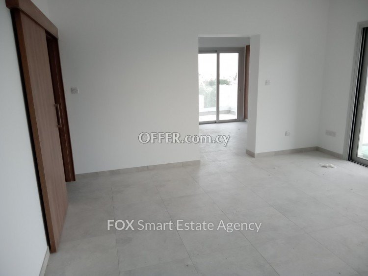 3 Bed 
				Penthouse
			 For Rent in Mesa Geitonia, Limassol - 2