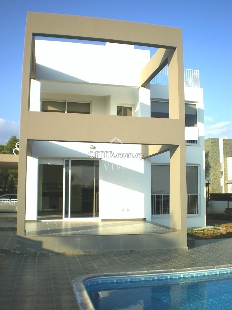 THREE BEDROOM DETACHED HOUSE IN SOUNI AREA - 7