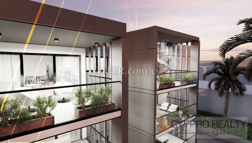 3 Bedroom Penthouse with Roof Garden in Petrou kai Pavlou Area - 1