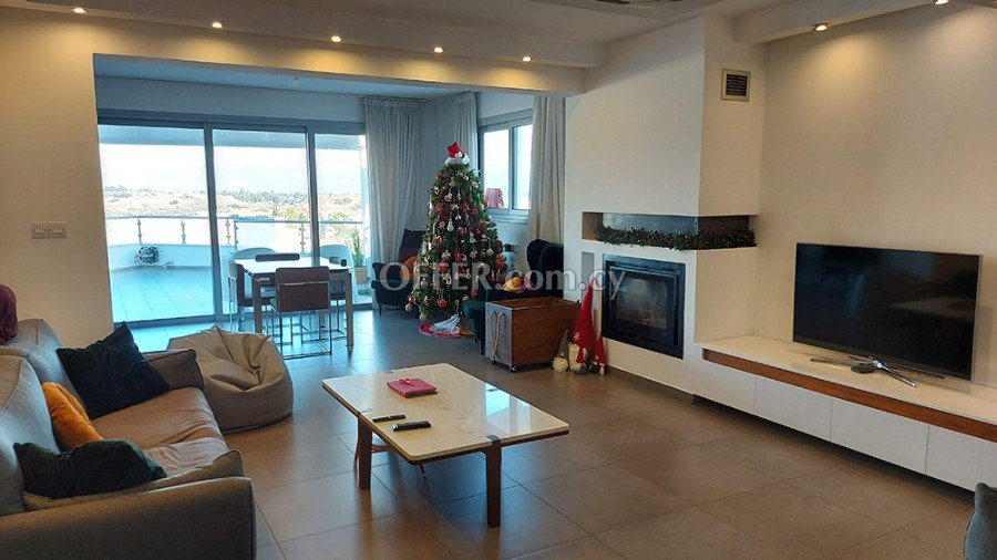 For Sale, Three-Bedroom Penthouse in Makedonitissa - 1