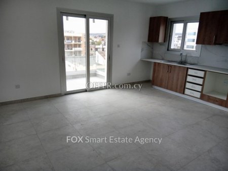 3 Bed 
				Penthouse
			 For Rent in Mesa Geitonia, Limassol - 3