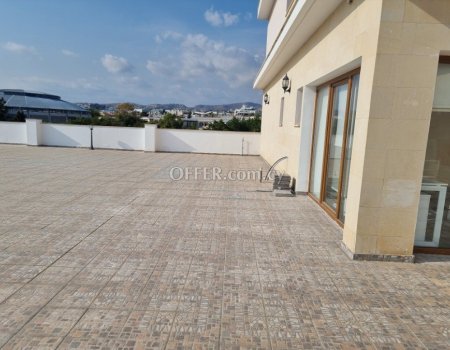 FOR SALE 3 DELUXE OFFICES AT KOLONAKIOU THE MOST COMMERCIAL LIMASSOL ROAD - 8