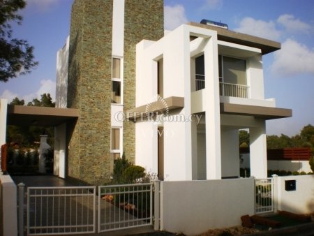 THREE BEDROOM DETACHED HOUSE IN SOUNI AREA - 5