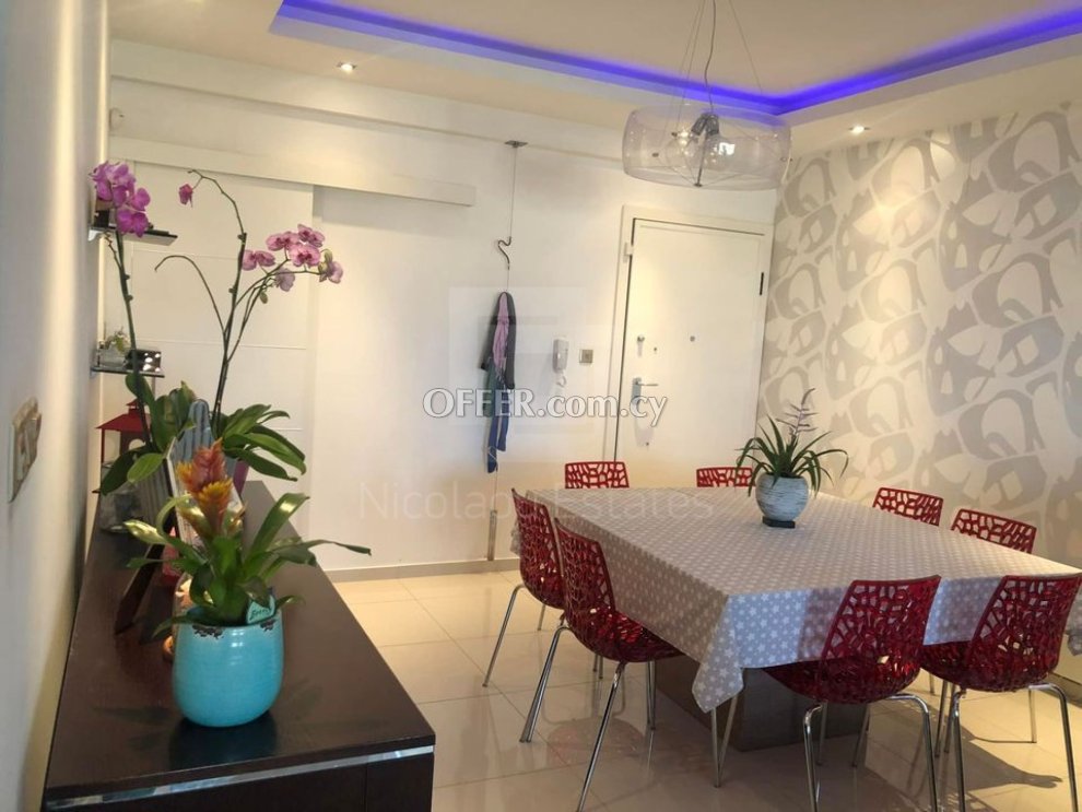Luxury three bedroom penthouse for sale in Mesa Geitonia area of Limassol - 2