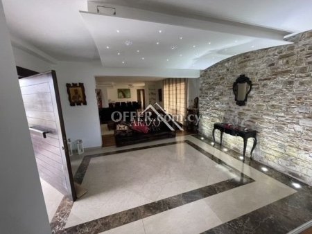 Villa for Sale in Dromolaxia