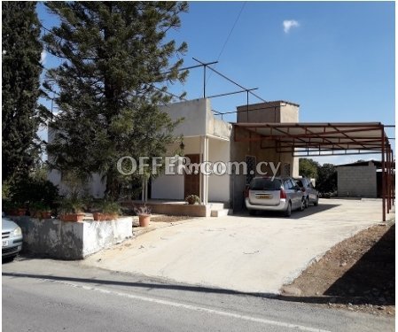 House in Agios Ioannis Malountas for Sale
