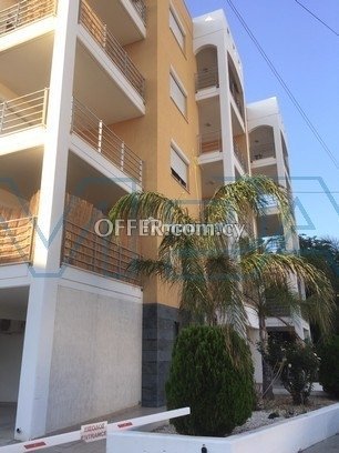 Apartment in Agia Zoni For Sale
