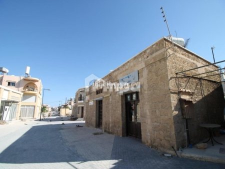 Traditional Shop In Chloraka For Sale