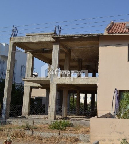 UNFINISHED SEMI DETACHED HOUSE IN ANTHOUPOLI FOR SALE