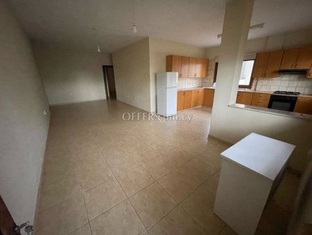 Three -bedroom apartment for rent