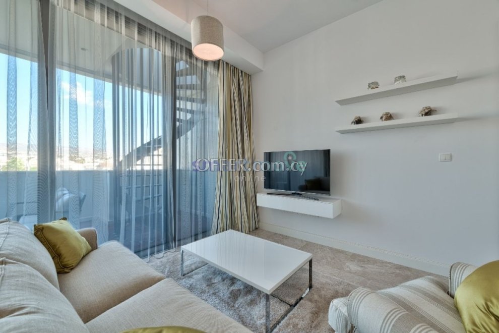 3 Bedroom Penthouse For Rent Limassol - 5
