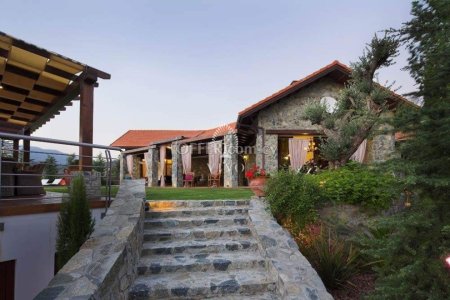 OFF PLAN BREATHTAKING MOUNTAIN VILLA WITH PANORAMIC VIEWS - 3