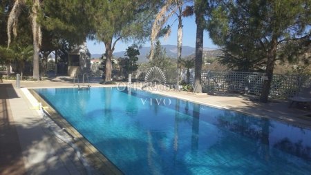 STUNNING FULLY FURNISHED 5 BEDROOM VILLA WITH POOL IN KALO CHORIO - 1