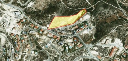 BUILDING PLOT OF 1000 M2 IN AGIOS TYCHONAS WITH SEA VIEW - 1