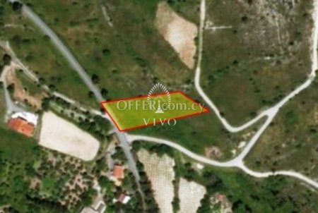 LAND OF 2600 S.M FOR SALE IN AYIOS GEORGIOS - 1