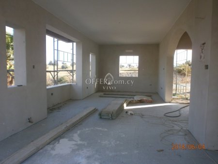 HOUSE UNDER CONSTUCTION IN MARONI