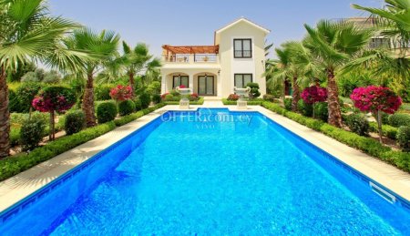 LUXURY THREE BEDROOM VILLA IN KOUKLIA - 1