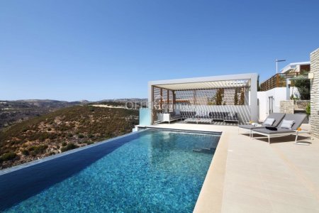 FOUR BEDROOM VILLA IN A PRIVATE RESORT IN TSADA, PAPHOS - 1