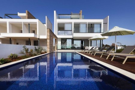 LUXURY SEAFRONT 5-BEDROOM VILLA WITH ROOF GARDEN IN AYIA THEKLA, AYIA NAPA - 1