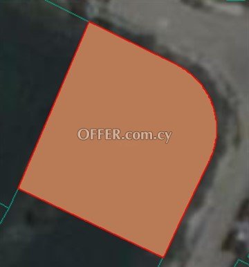 Residential Plot Of 581 Sq.M.  In Psimolofou