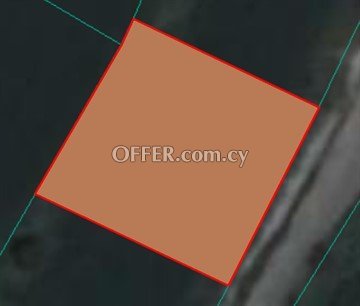 Residential Plot Of 518 Sq.M.  In Psimolofou