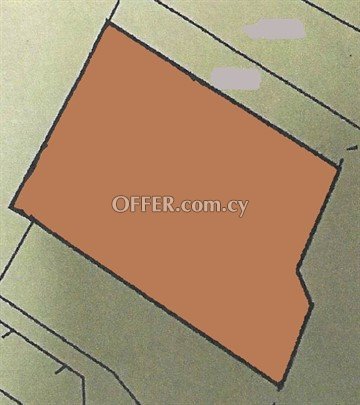 Residential Plot Of 796 Sq.M.  In Lakatameia - 1