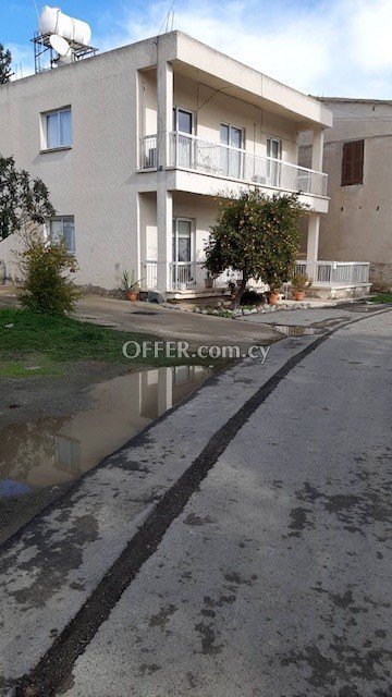 3 Bedroom House  In Nisou - 1