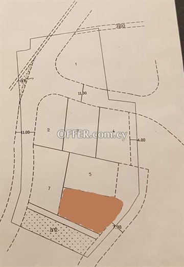 Plot Of 527 Sq.M.  In Latsia, Nicosia - 1