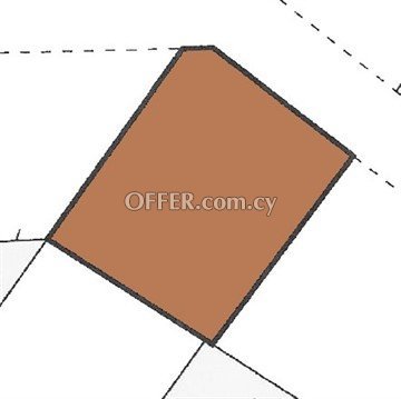 Plot Of 651 Sq.M.  In Aglangia