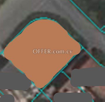 Plot Of 547 Sq.M.  In Archangelos, Nicosia - Corner