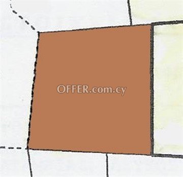 Residential Plot Of 521 Sq.M.  In Pera Oreinis - 1