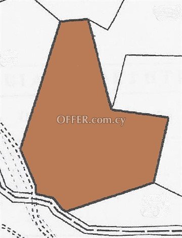 Piece Of Land Of 8648 Sq.M.  In Agios Tychonas, Limassol - 1