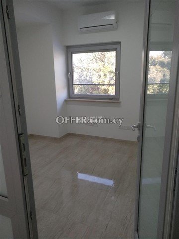 Very Nice Office  In The Center  Of Nicosia