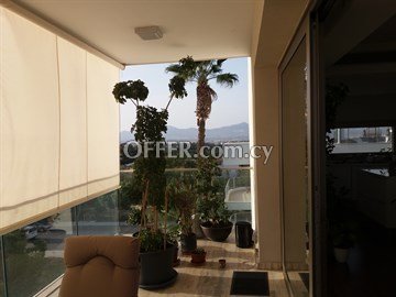 Luxury Penthouse  With A Space For Roof Garden In Aglantzia - 1