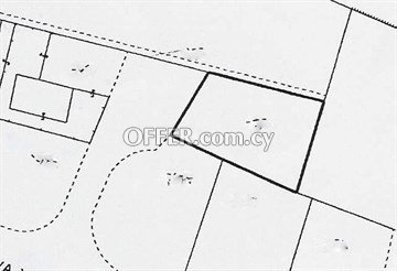 Plot  In Lakatamia 548 Sq.M - 1