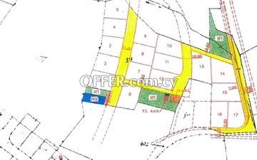 Plot  Close To Petrol Station In Geri Area - 1